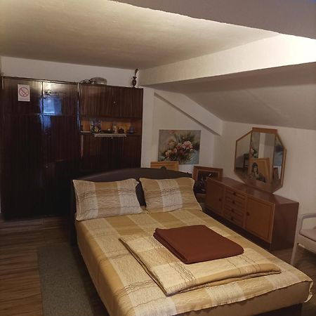 Gm - Studio Apartment Trebinje Exteriör bild