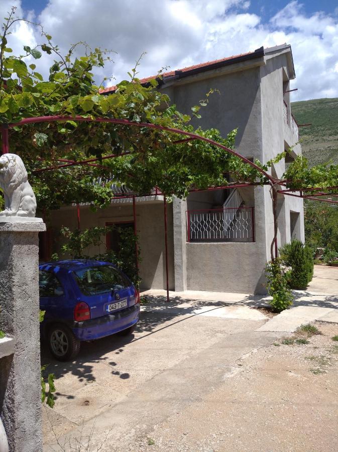Gm - Studio Apartment Trebinje Exteriör bild