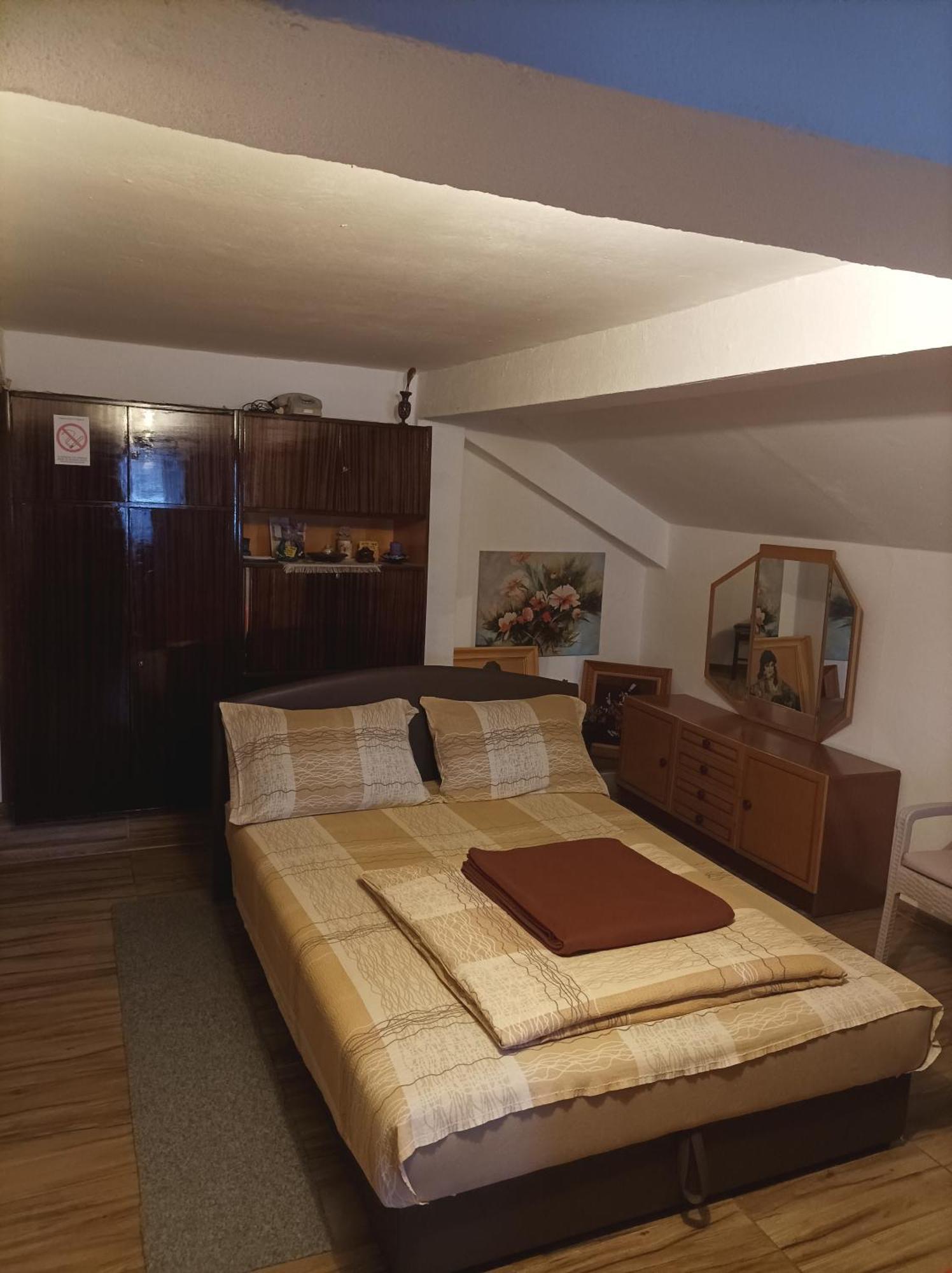 Gm - Studio Apartment Trebinje Exteriör bild